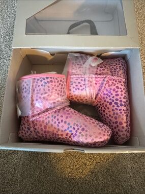 UGG Pink and Purple Dot Baby Booties